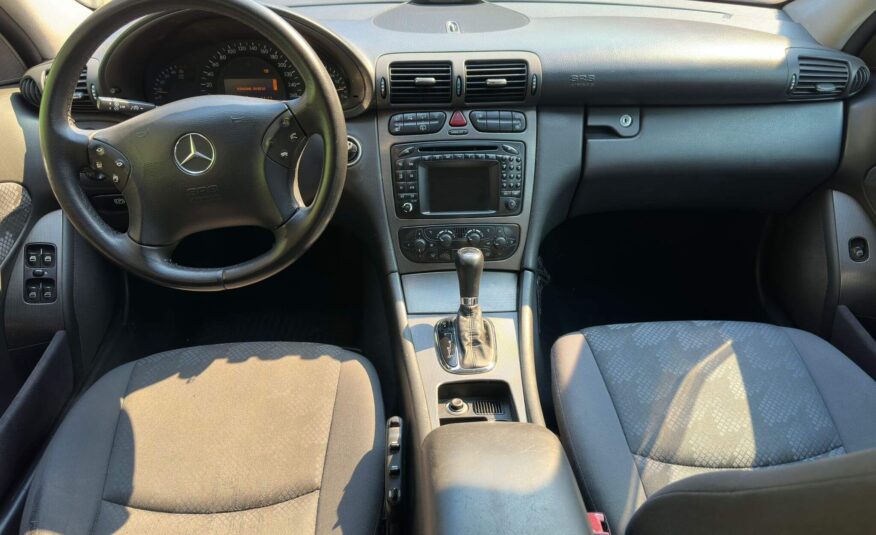 Mercedes C 270