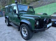 Land-Rover Defender