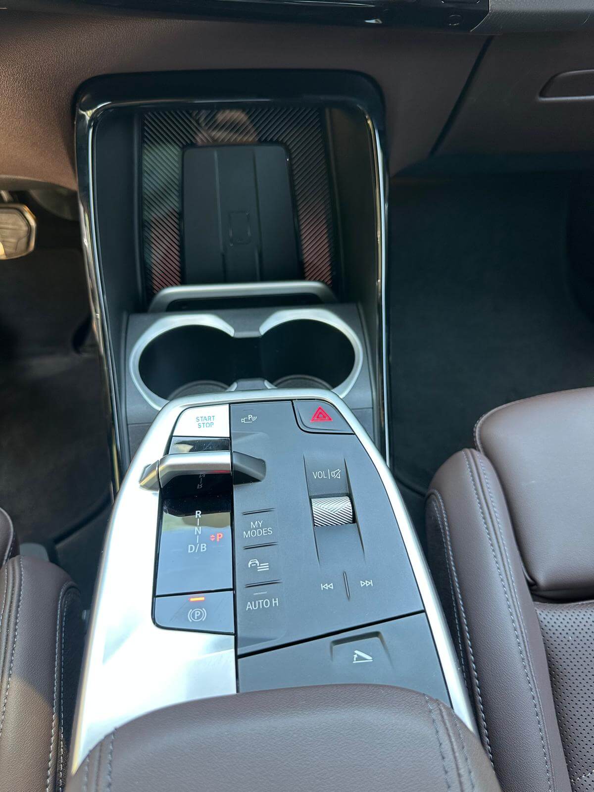 BMW iX eDrive 20