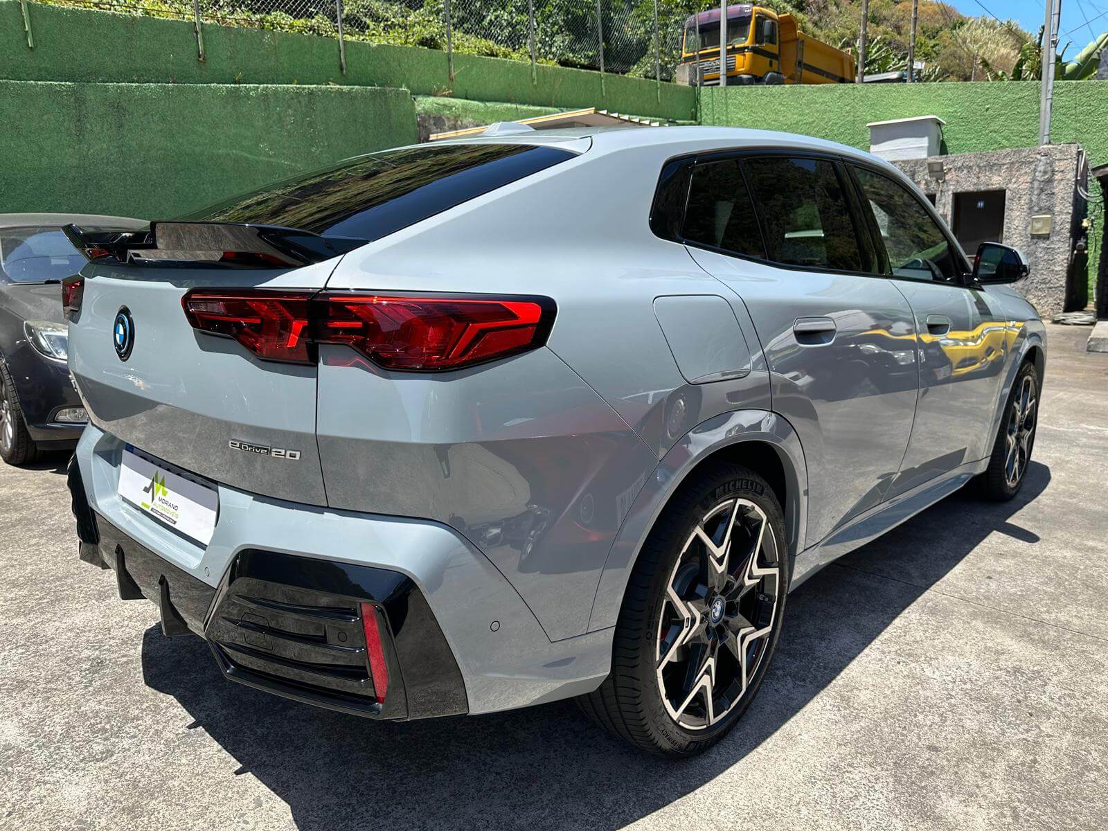 BMW iX eDrive 20