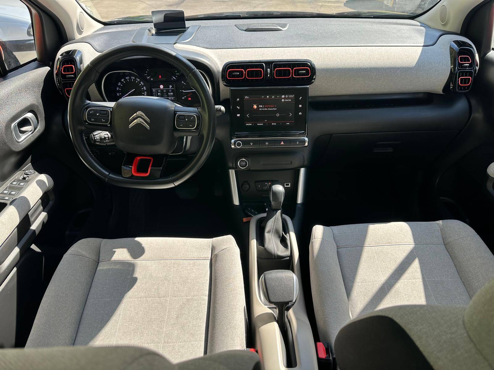 Citroen C3 Air Cross1.2 puretech shine