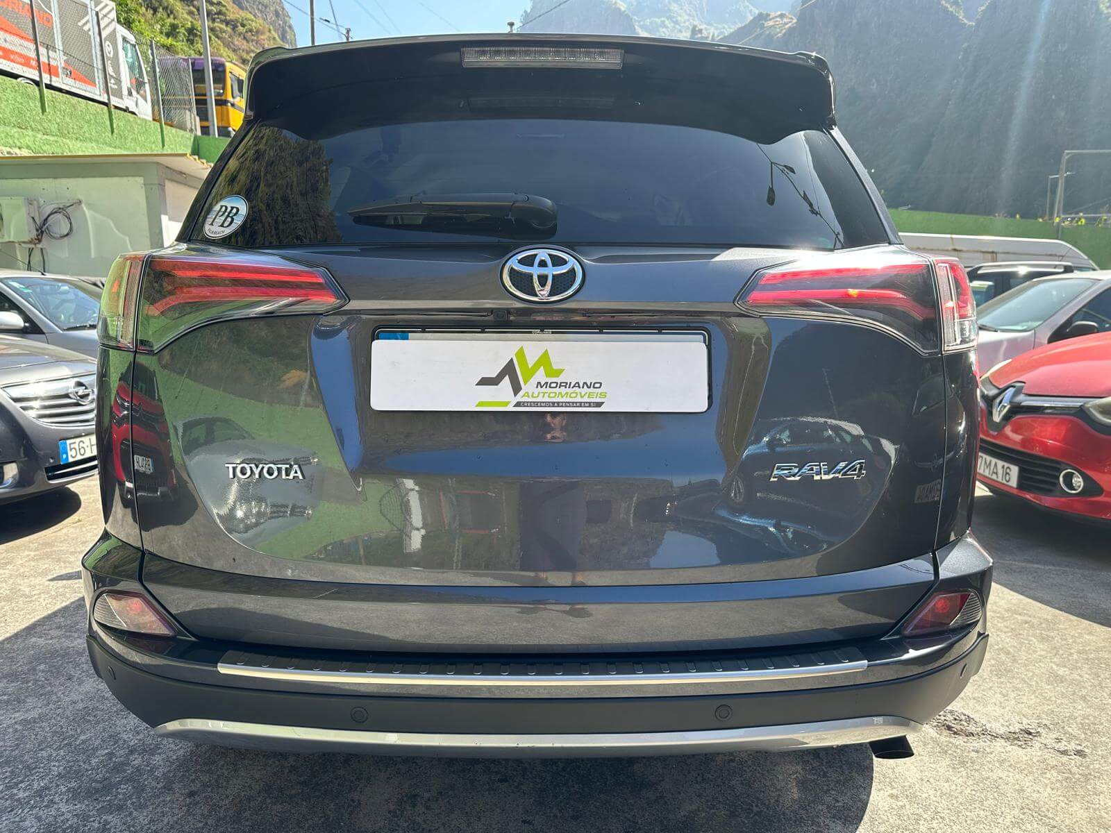 Toyota Rav 4