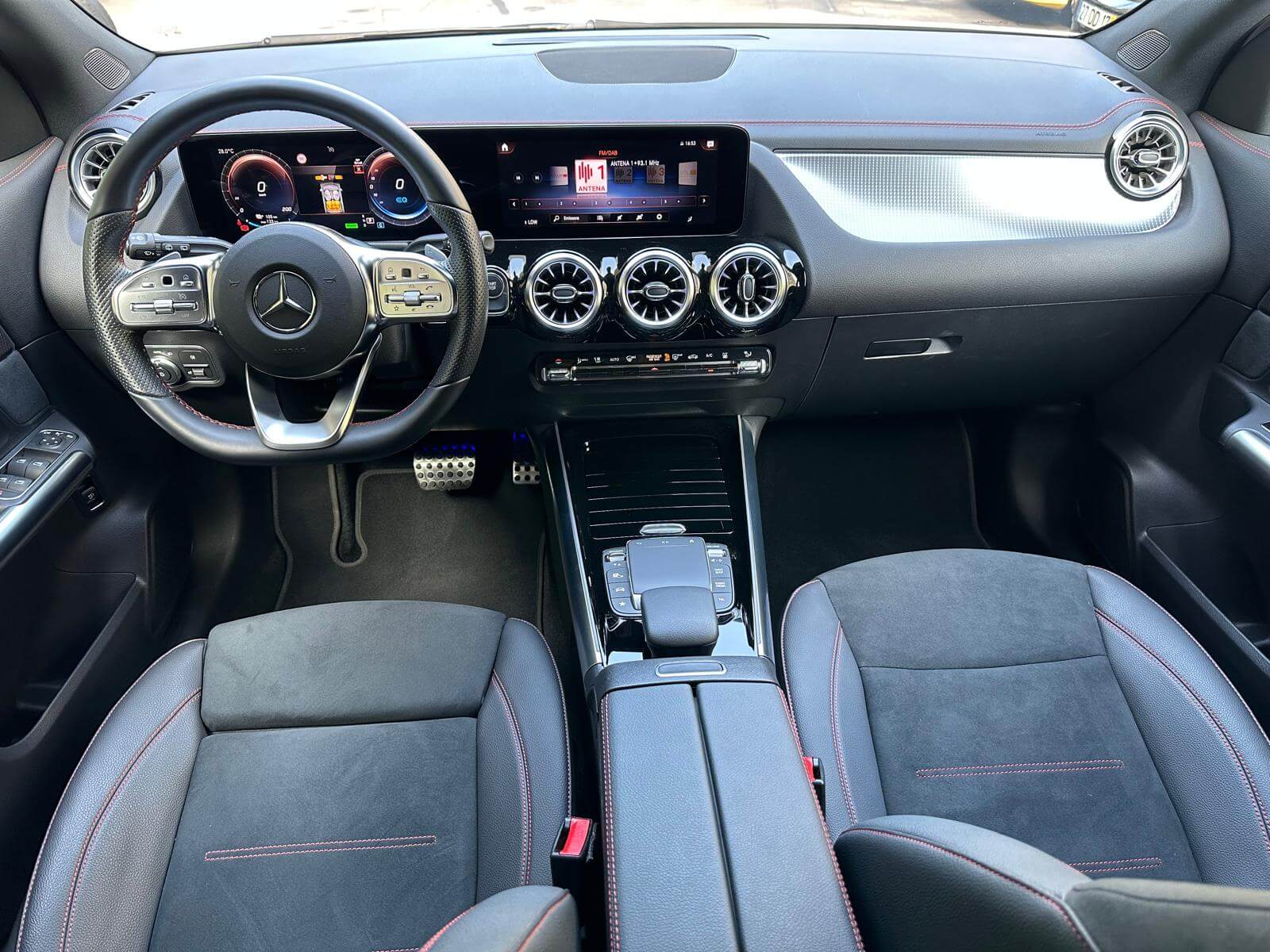 Mercedes EQA 300 4Matic AMG
