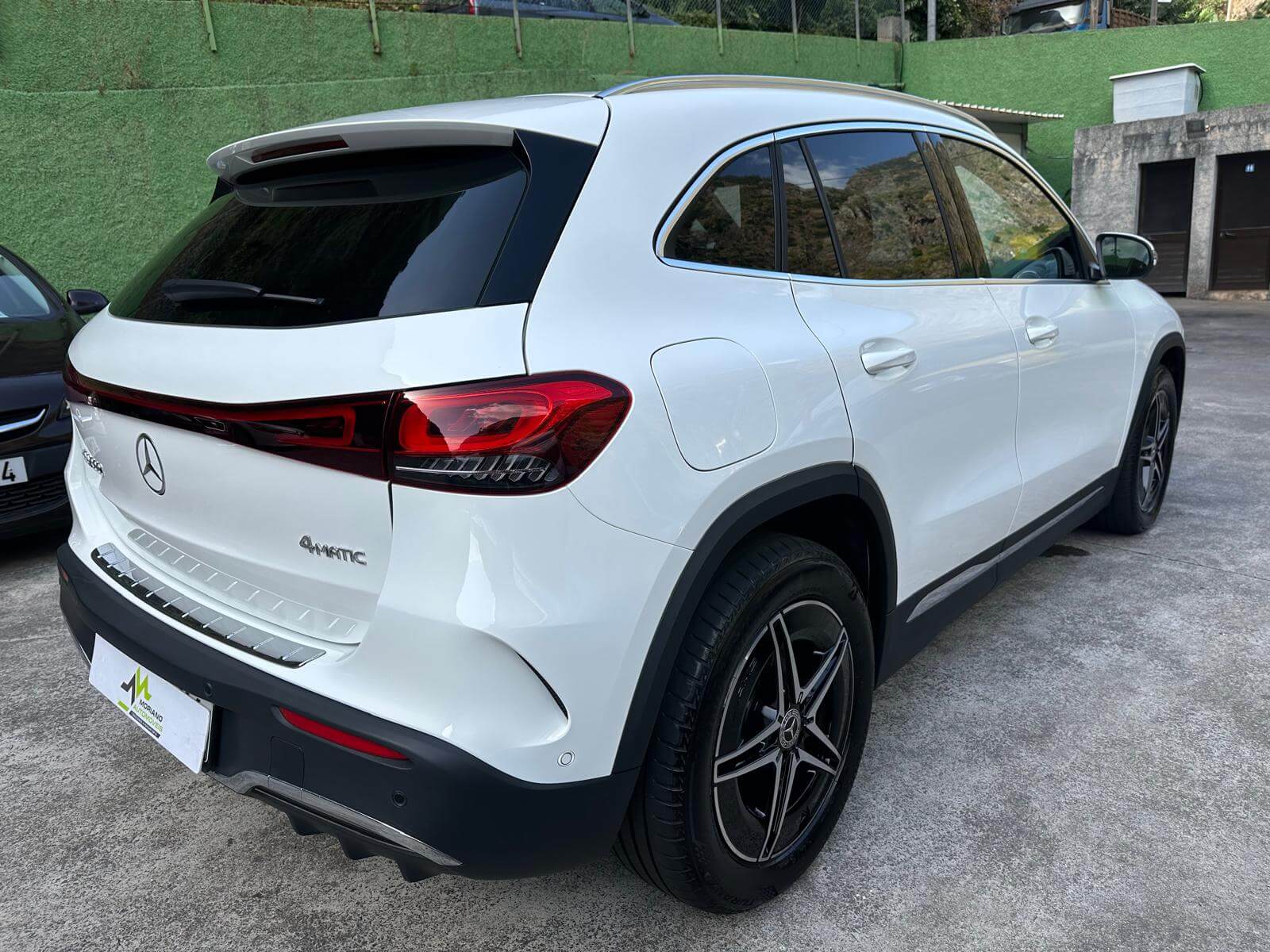 Mercedes EQA 300 4Matic AMG