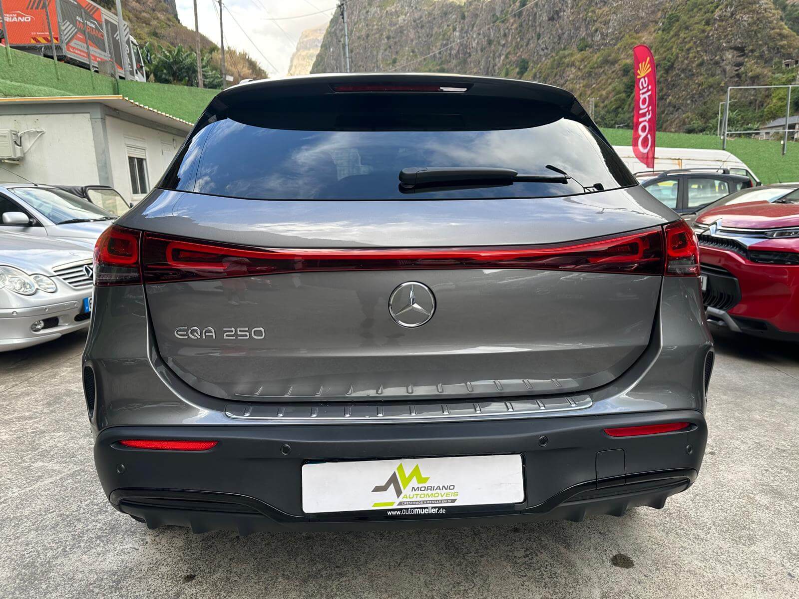Mercedes EQA 250 AMG