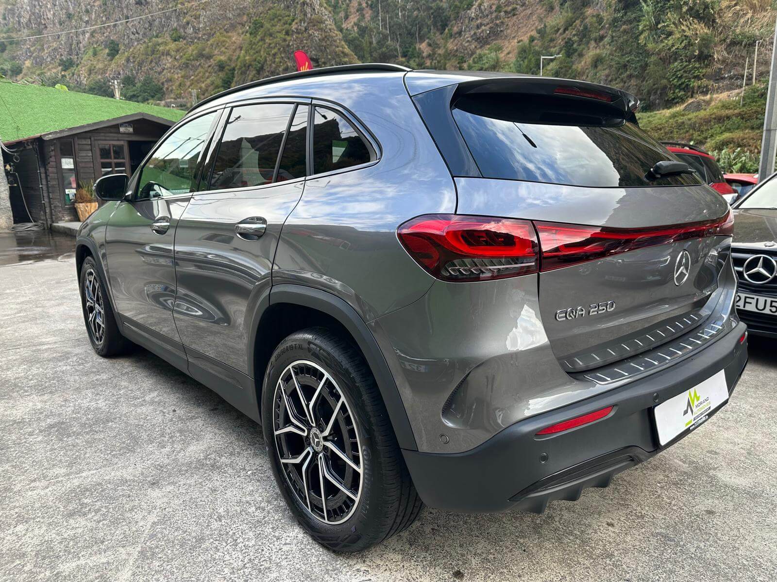 Mercedes EQA 250 AMG