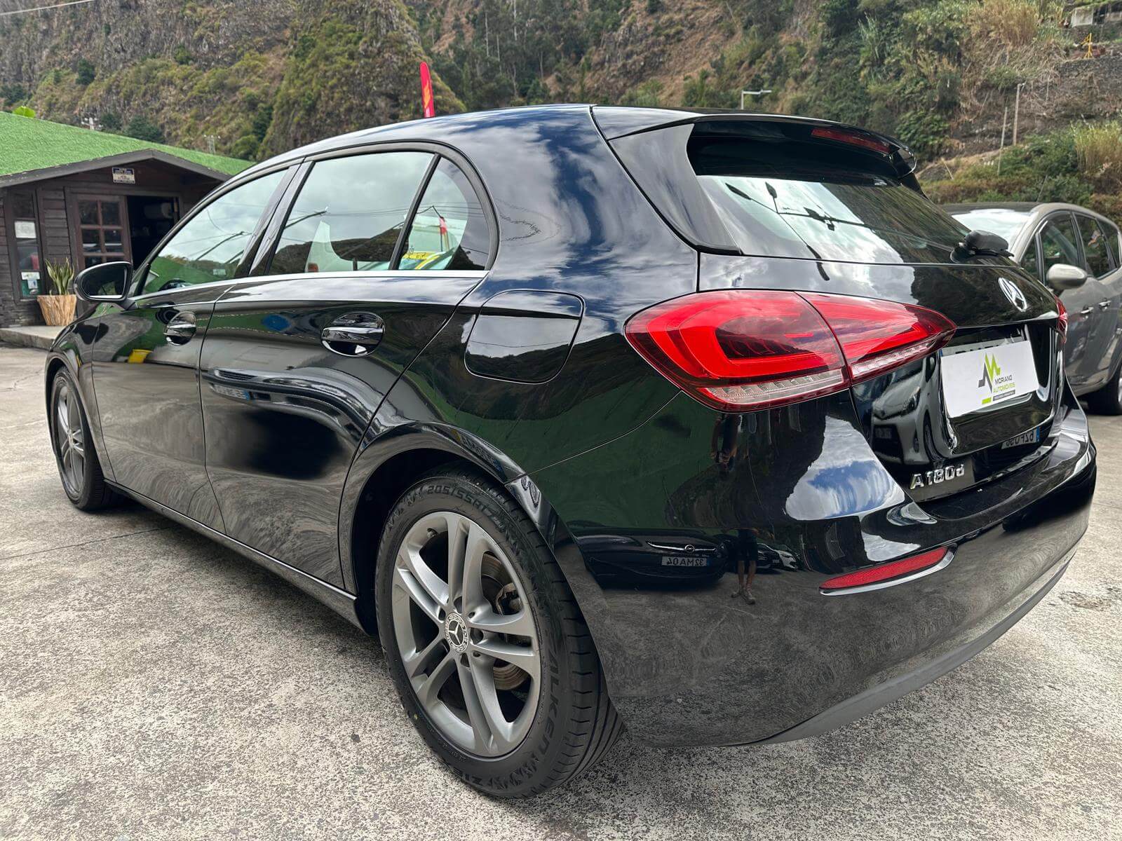Mercedes A180d